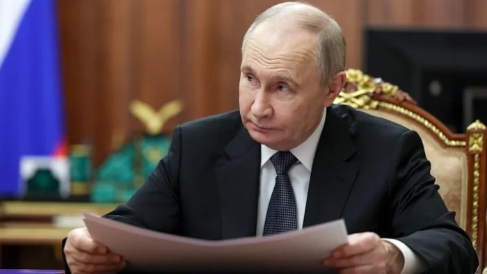 Путин кутилмаганда Трамп билан учрашиш истагини билдирди