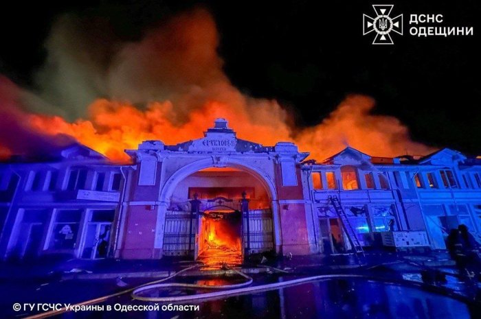  Россия қўшинлари тунда Украина томон 103 та дрон ва тўртта ракета учирди — Зеленский 