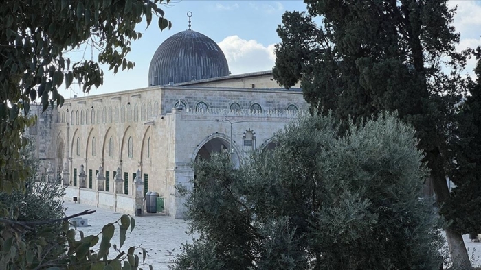 Isroil polisiyasi Al-Aqso masjidiga cheklovlar qo‘yishda davom etmoqda Isroil polisiyasi Al-Aqso masjidiga cheklovlar qo‘yishda davom etmoqda
