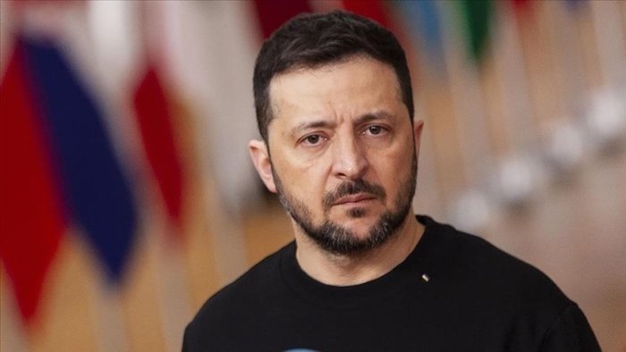 Зеленский: "Хорижий ҳарбийлар Украинага урушдан сўнг киритилиши мумкин"