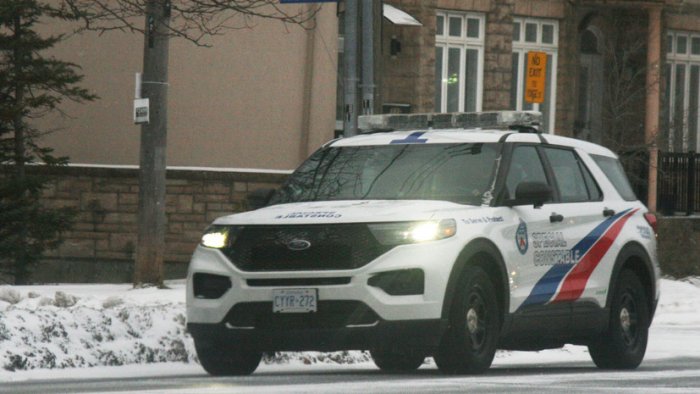 «Sakkiz kishi maktab ichida va yaqinida o‘lik holda topildi»: Kanadadagi qonli voqea tafsilotlari