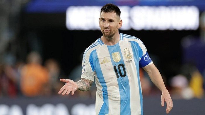 Messi terma jamoada xet-trik qilish bo‘yicha Ronalduga yetib oldi