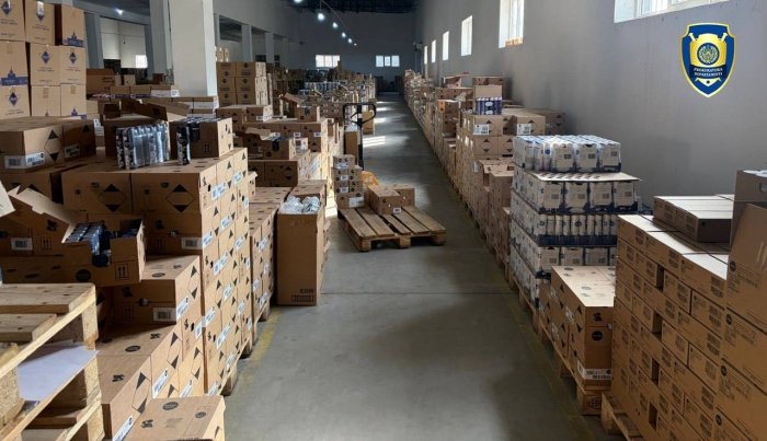 Samarqandda tadbirkorning 283,6 mln so‘mlik parfyumeriya buyumlarini o‘zlashtirgan ombor mudiri aniqlandi