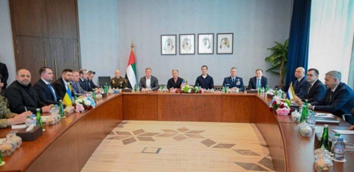 Абу-Дабида Украина бўйича музокараларнинг иккинчи куни бошланди