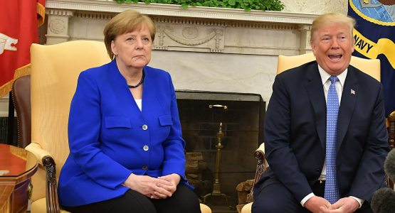 Меркел АҚШга қарши нега уруш эълон қилди?