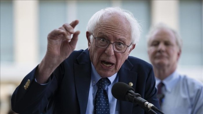 АҚШ сенатори Исроилга ҳарбий ёрдамни тўхтатишга чақирди