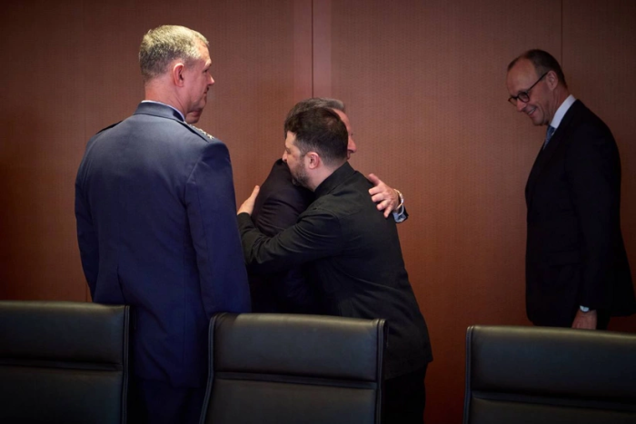 Берлинда Украина бўйича музокаралар махфий тарзда ўтди