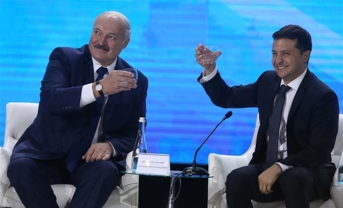 Zelenskiy Lukashenkoga qarshi sanksiya joriy qildi