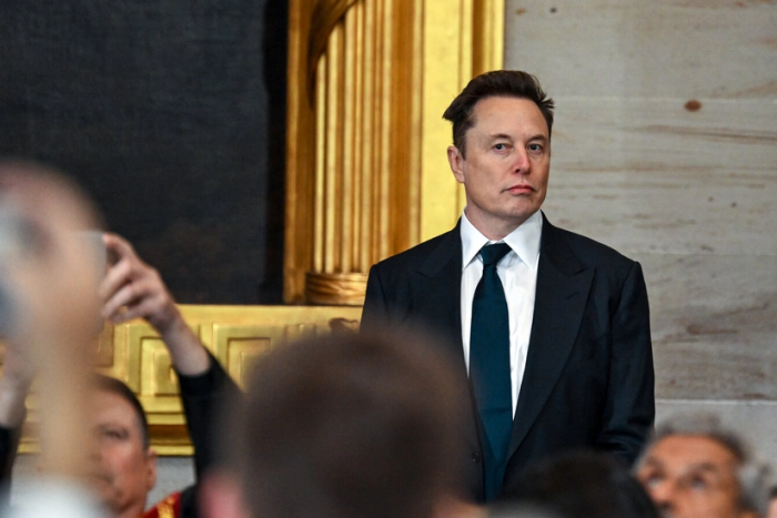 Маск: "Радикал сўллар ғалаба қозонса, АҚШ йўқолади"