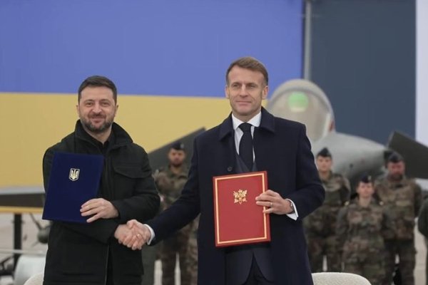 Макрон Украинага ҳаво ҳужумидан мудофаа, радарлар ва ракеталар ваъда қилмоқда