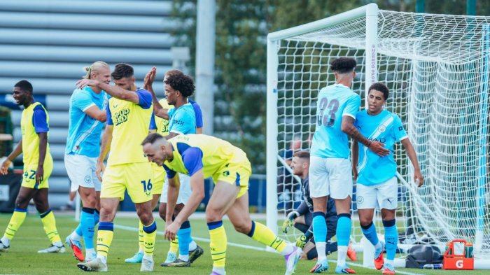 "Манчестер Сити" ўртоқлик ўйинида "Престон"ни кичик ҳисобда мағлуб этди. Ҳусанов 1 тайм ўйнади