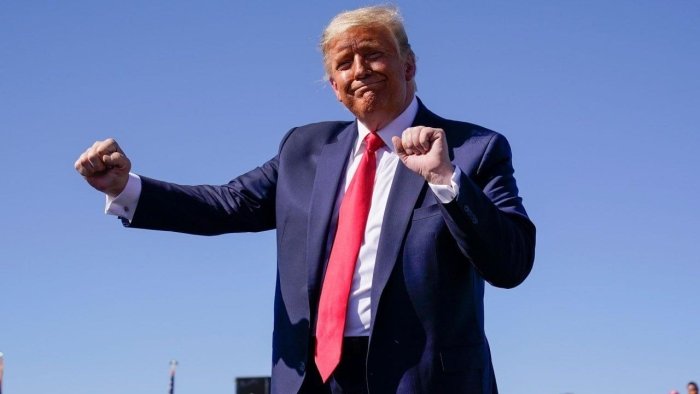 Трамп: АҚШ Венесуела устидан йиллаб назорат ўрнатади