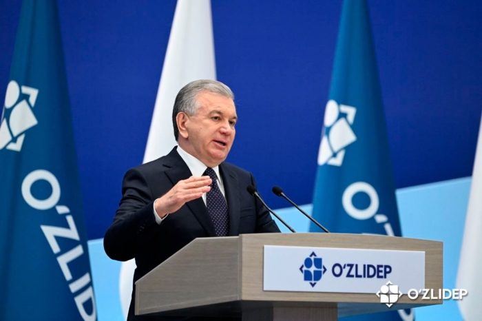 Келгуси йилдан абитуриентлар 3 та асосий ва 2 та қўшимча фанни танлаб, тест синовларидан ўтади