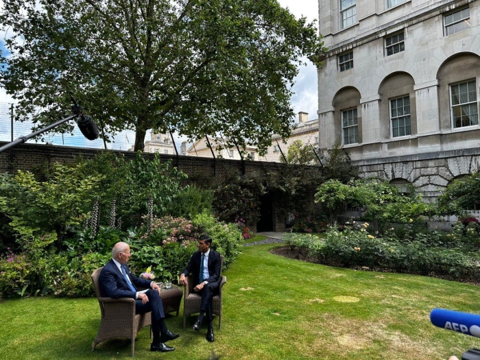 Bayden Sunak bilan uchrashdi