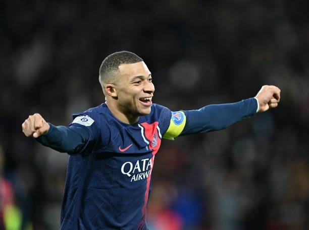 Mbappe "PSJ"dagi haqqini undirib oladi