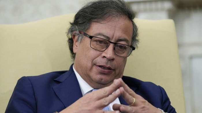 "Трамп ноҳақ - у мафияни колумбияликлар деб ўйлайди"