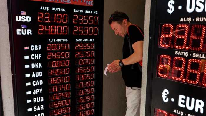 Chet elda dollarni almashtirayotib ehtiyot bo‘ling!