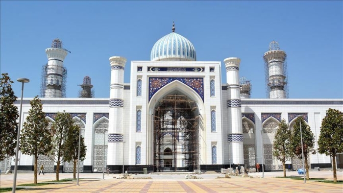 Emomali Rahmon Qatar amiri bilan Tojikistondagi eng katta masjidni ochib berdi 