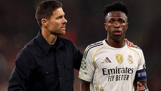 Винисиус "Реал" президентига ультиматум қўйди: Ё мен, ё Хаби Алонсо