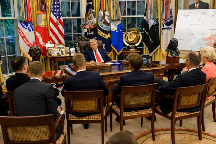 Tramp bilan suhbatdan so‘ng "xohlovchilar koalasiyasi" a’zolarining "tarvuzi qo‘ltig‘idan tushib ketdi"