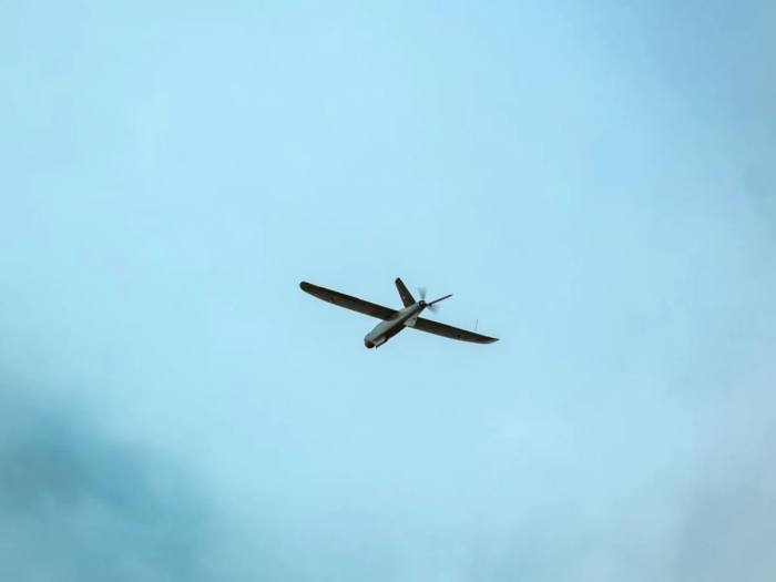 Россия бир кечада қарийб 400 та Украина дронини уриб туширди