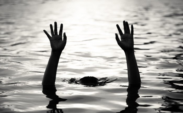 Гвардиячилар Бўзсув каналида чўкаётган фуқарони қутқариб қолди