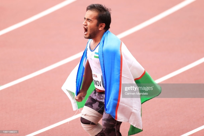 Paralimpiya o‘yinlari chempioni va rekordchisi Bobur Omonov: "Malibu"ga qiziqib sportga kirganman..."