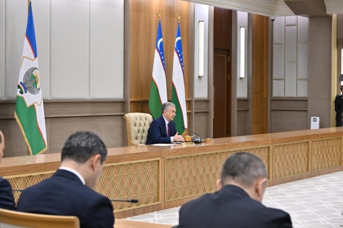 Президент: "Тартиб-интизом, шаффоф тизим бўлмаган соҳада "катта сакраш" қилиб бўлмайди" Президент: "Тартиб-интизом, шаффоф тизим бўлмаган соҳада "катта сакраш" қилиб бўлмайди"
