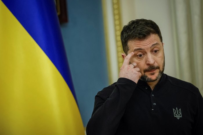 Зеленский: "27 йиллик мустақиллик даврида Украинада 165 та ҳаво ҳужумидан мудофаа тизими изсиз ғойиб бўлди" Зеленский: "27 йиллик мустақиллик даврида Украинада 165 та ҳаво ҳужумидан мудофаа тизими изсиз ғойиб бўлди"