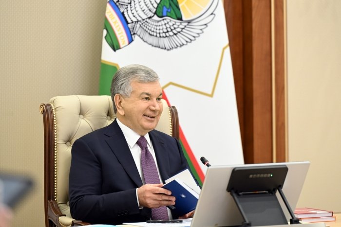 Shavkat Mirziyoyev “Yangi O‘zbekiston yoshlari – 2030” strategiyasi loyihasi yuzasidan taqdimot bilan tanishdi