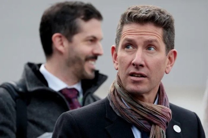 Буюк Британия Ҳўрмуз бўғозида ҳарбий иштирокини кенгайтиради