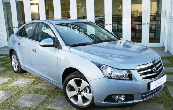 Депутатлар учун 430 миллион сўмга тўртта «Lacetti-2» сотиб олинади Депутатлар учун 430 миллион сўмга тўртта «Lacetti-2» сотиб олинади