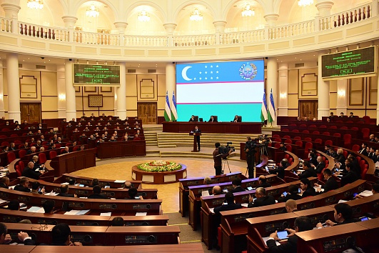 Rus yalangoch ayollar fotosurati Yuliya Mixalkova va Matyuxinaning erotik fotosuratlari