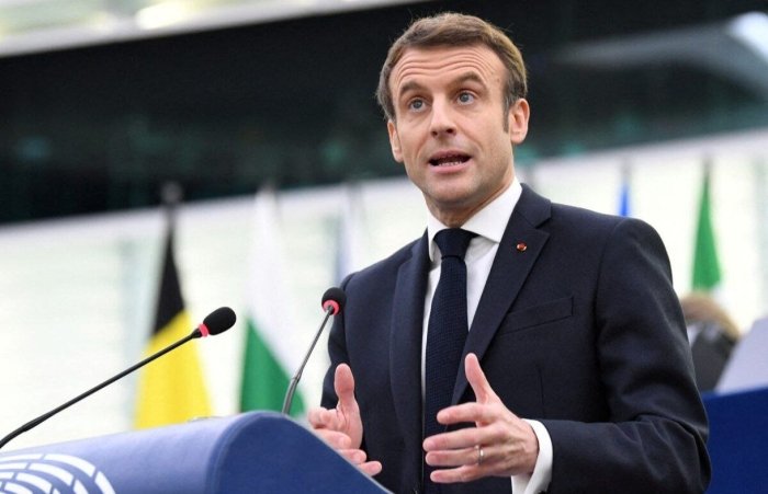 Макрон Евроиттифоқни Путин билан мулоқотни тиклашга чақирди