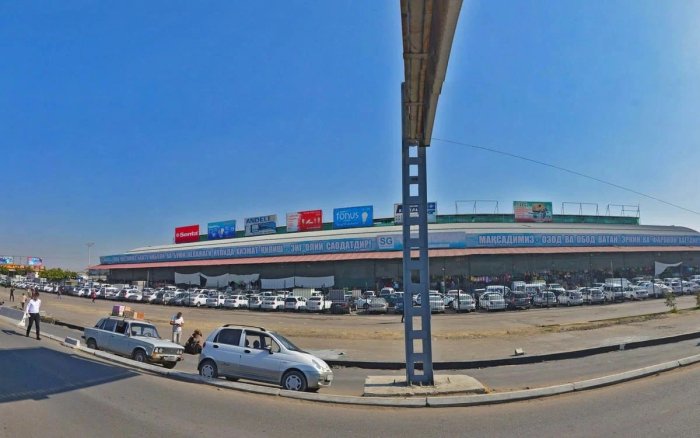 Uchtepada qurilish bozorining bir qismi yopildi