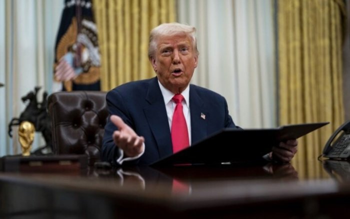 Трамп вазирлар билан суҳбатдан сўнг божлар жорий этишни тўхтатди Трамп вазирлар билан суҳбатдан сўнг божлар жорий этишни тўхтатди