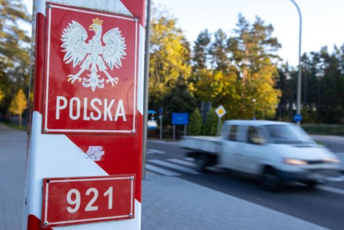 Польша юзлаб грузинларни мамлакатдан депортация қилмоқда