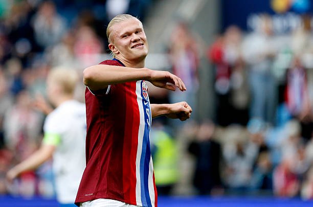 Холанд "Реал"қандай шартлар асосида ўтиши маълум бўлди