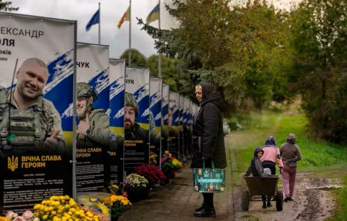 Украина аҳолиси 42 млндан 36 миллионгача қисқаради