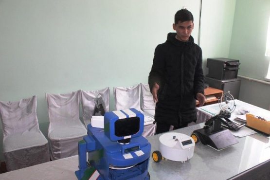 Maktab o‘quvchisi is gazini aniqlaydigan robot yaratdi