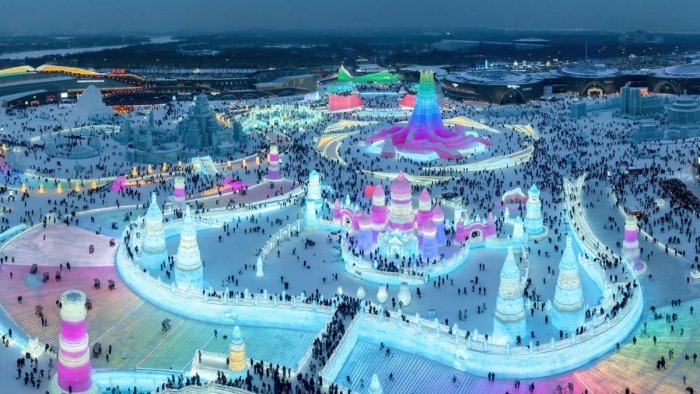 Хитойда дунёдаги энг катта муз ва қор парки очилди