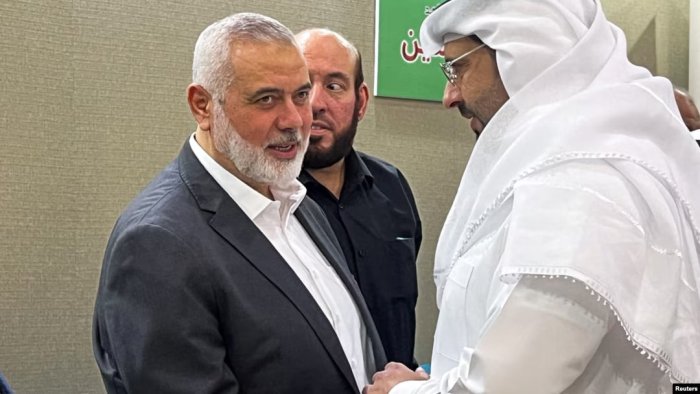Қатар Хамас етакчиларига яшаш учун бошқа жой топишни таклиф қилди