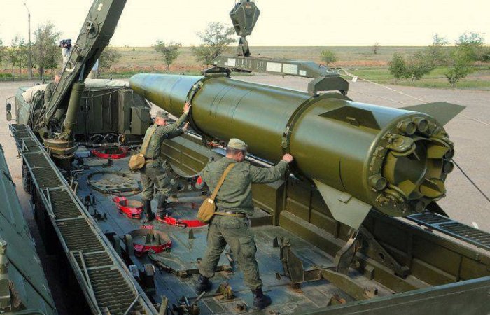 Rossiya “Iskander M” raketalarini takomillashtirdi. Ular manyovr qilib uchadi