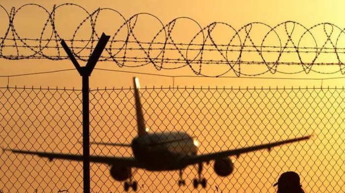 БАА ҳаво ҳудуди ёпилиши яна бир ҳафтага узайтирилди