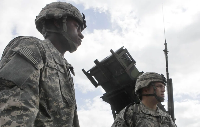 Форс кўрфази давлатлари АҚШни Эрон билан урушни давом эттиришга чақирмоқда