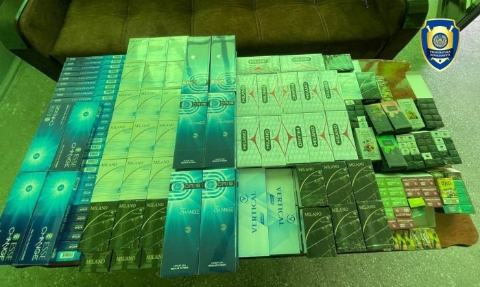 Улуғнор туманида акциз маркасиз тамаки маҳсулотларини сотувга қўйган савдо дўкони аниқланди Улуғнор туманида акциз маркасиз тамаки маҳсулотларини сотувга қўйган савдо дўкони аниқланди