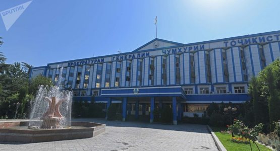 Havaskorlar uchun porno Katta kokrakli yosh ayollar bilan porno