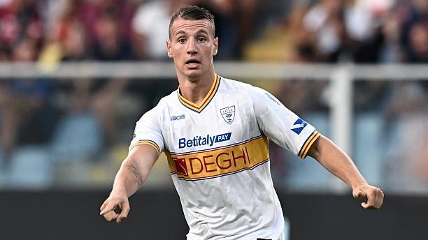 17 ёшли футболчи ўйин вақтида хотирасини йўқотди