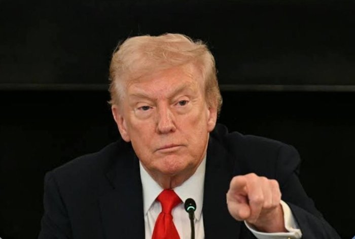 АҚШ Эронда янги “Хоминаий”ни кўришни истамайди — Трамп 