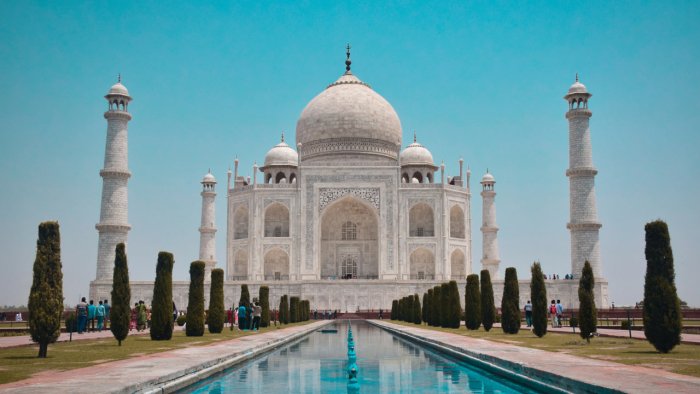 Toj Mahal bugungi kunda qurilganda u qanchaga tushardi?
